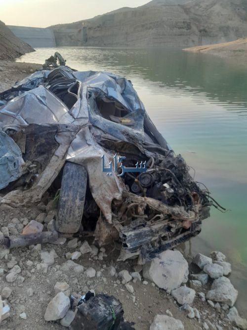 fe52fbeba8.jpg
