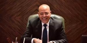 وزير العمل يهنئ الرئيس السيسي بمناسبة الاحتفال بعيد العمال