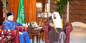 وزير الشؤون الإسلامية يستقبل نائب رئيس الإدارة الدينية لمسلمي روسيا الاتحادية