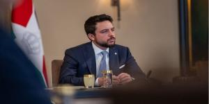 ولي العهد الأمير الحسين يصل إلى اليابان