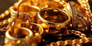 تراجع أسعار الذهب محليا بالأسواق رغم صعود المعدن الأصفر عالميا