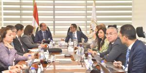 خلال لقائة ببعثة صندوق النقد.. وزير  الاستثمار: دمج وتبسيط الرسوم الإدارية والأعباء المفروضة على الشركات 