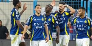 في ختام الجولة 31 من " روشن".. الهلال يعبر العروبة.. والنصر يدك شباك الأخدود ب 9 تاريخية