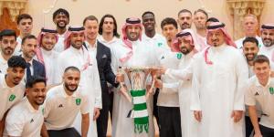 هنأ الأهلي والبطل القرشي.. ولي العهد يستقبل أبطال نخبة آسيا