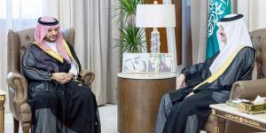 أمير الشرقية يطلع على إنجازات وزارة الموارد في المنطقة