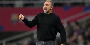 هانز فليك يعلن قائمة برشلونة لمباراة إسبانيول في الدوري الإسباني