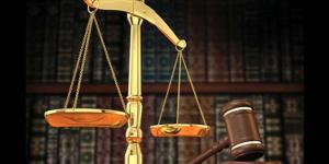تضربها وتعوقها عن عملها لمدة 20 يوماً
