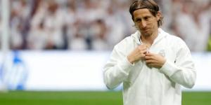 الكشف عن وجهة مودريتش المقبلة بعد الرحيل عن مدريد