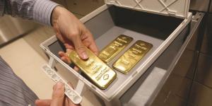 ارتفاع أسعار الذهب وسط تقييم المستثمرين لنتائج المحادثات التجارية بين الولايات المتحدة والصين