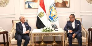 محافظ جنوب سيناء يستقبل وزير السياحة الأسبق