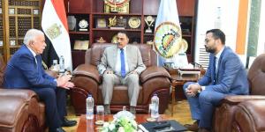 تعاون مستمر بين مطروح والأكاديمية العربية للعلوم والتكنولوجيا 