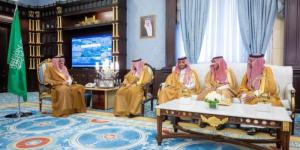 أمير الباحة يطّلع على المبادرات والخدمات التنموية والاجتماعية بالمنطقة