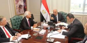 عصمت: مشروعات الربط الكهربائي جسور للصداقة ودعم للشراكة