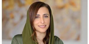 بدور القاسمي تقود مسيرة الإماراتية إلى العالمية بثقافة وإرادة تنموية