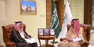 مُحافظ جدَّة يطَّلع على تقرير «هيئة تنظيم الإعلام»