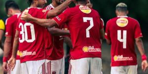 الأهلي يسعى لمصالحة جماهيرة الليلة أمام فاركو