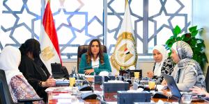 منال عوض: تفعيل المنظومة الإلكترونية لدعم الاستثمار