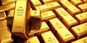 الذهب يتراجع 25 دولاراً عند التسوية وسط صعود الدولار ومخاوف التضخم