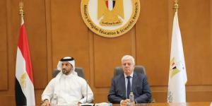 وزير التعليم العالي يبحث سبل التعاون مع نائب حاكم الشارقة