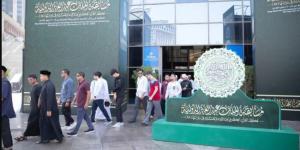 المشاركون في مسابقة الملك عبدالعزيز الدولية يزورون متحف برج الساعة