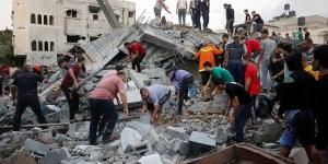 استشهاد 8 فلسطينيين في قصف على مخيم البريج وخان يونس