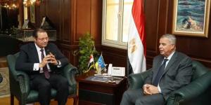 رئيس هيئة الاعتماد والرقابة يلتقي محافظ الإسكندرية لاعتماد المنشآت الصحية