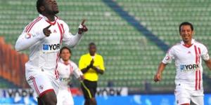 وفاة رزاق أوموتويوسي مهاجم الزمالك السابق