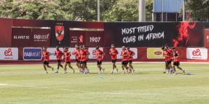 الاهلي يواصل استعداداته لمواجهة غزل المحلة فى الدوري