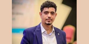 السلطات السعودية تعتقل صحفيا يمنيا من مطار جدة بعد عودته من أداء العمرة