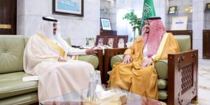 نائب أمير الرياض يطّلع على ممكنات العاصمة لبناء اقتصاد ذكي