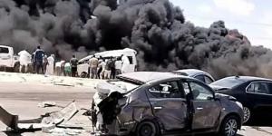 الصحة: حالتا وفاة و18 مصابا في حادث تصادم علي طريق الإسكندرية مطروح بين سيارة نقل وعدة سيارات