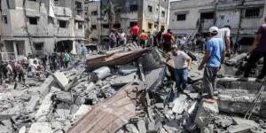 الصليب الأحمر: سكان غزة يعيشون وضعا كارثيا والنزوح القسري يفاقم المعاناة