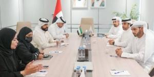 الشارقة الرياضي ومركز حماية الطفل والأسرة يبحثان تعزيز التعاون المشترك