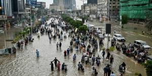 الرياح الموسمية العنيفة تقتل 1860 شخصًا بالهند وباكستان
