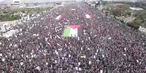 مليونية في صنعاء: ثابتون مع غزة.. رفض للتطبيع وتأييد للمقاومة