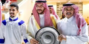 محافظ الطائف يتوّج الجواد وقتك بكأس إمارة منطقة مكة المكرمة