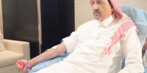 أمير الباحة يشارك في الحملة الوطنية التي أطلقها ولي العهد للتبرع بالدم