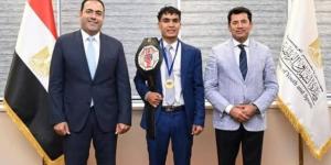 بطل الكيك بوكس رفض تمثيل إيطاليا وفضل اللعب تحت العلم المصرى