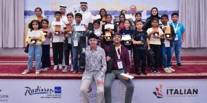 «أبوظبي الدولي» يتوج أبطال «مدارس الشطرنج»