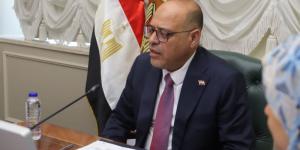 وزير العمل يلتقي وفد رجال الأعمال والجالية المصرية بإيطاليا