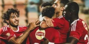 الاهلى يصل كفر الشيخ لدخول معسكر مغلق استعداداً لغزل المحلة