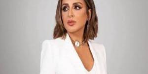 سهير جودة تدعم انغام : " المرض امتحان موجع يسرق منّا الطمأنينة"
