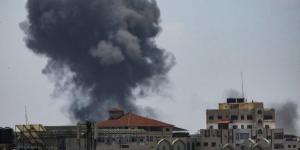 التليفزيون الفلسطينى : غارات إسرائيلة مكثفة تستهدف جباليا فى شمال قطاع غزة