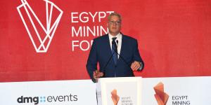 وزير البترول يترأس أعمال الجمعيات العامة لشركات بترول القطاع العام