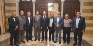 نقابة أصحاب محطات المحروقات تبحث مع وزير الداخلية في ملفات التراخيص والسلامة وتفعيل المهل الإدارية