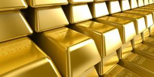 بعد تراجع الدولار.. ترامب يدفع أسعار الذهب نحو الأعلى