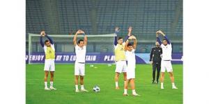«الأزرق» يجري تعديلات على برنامجه الإعدادي