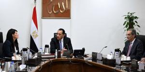 مدبولى يستعرض خطط الدولة للتحول الرقمي وجذب المزيد من الاستثمارات