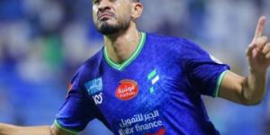 الفتح يجدد عقد النجم المغربي مراد باتنا
