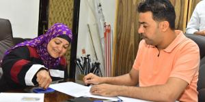 أسيوط:تسليم الدفعة الثالثة من تعويضات أهالي مساكن الايواء بعرب المدابغ